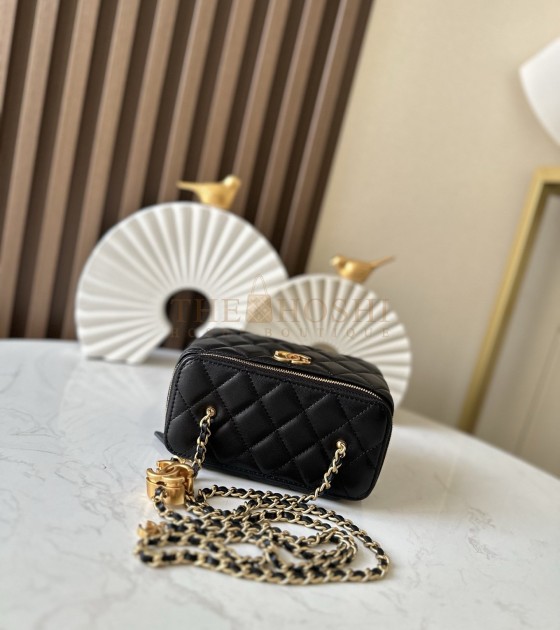 Ch**el Lamskin Leather Vantity Case With Chain Black Size 17x9.5x8CM Master Quality