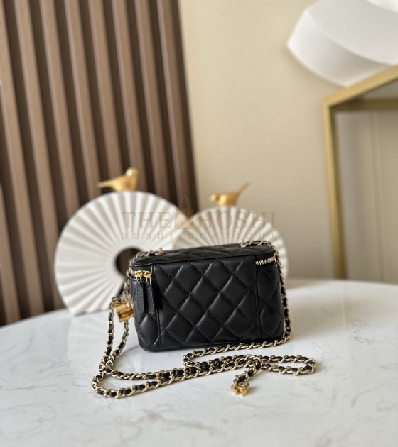 Ch**el Lamskin Leather Vantity Case With Chain Black Size 17x9.5x8CM Master Quality