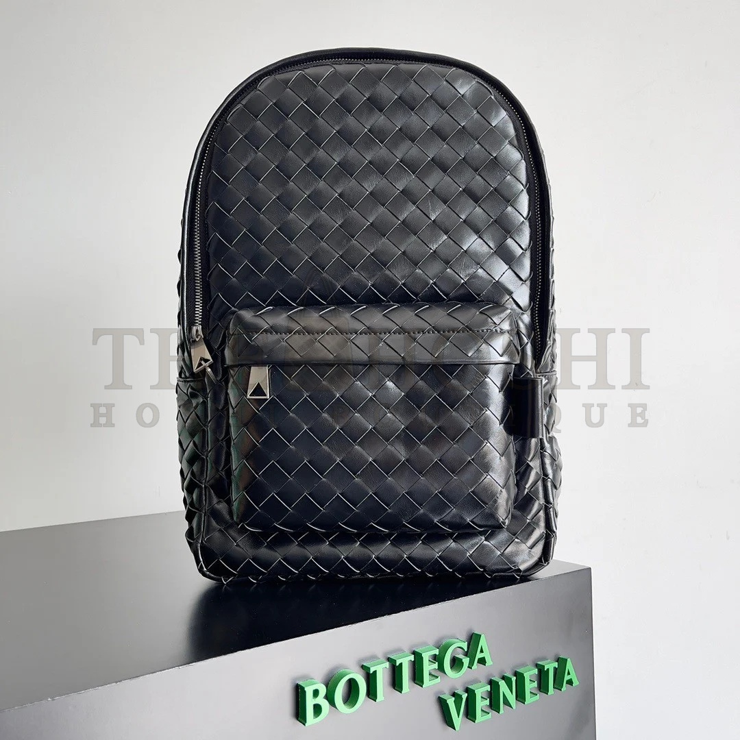 B0tt*ga Ven*ta Small Backpack In Black Intrecciato Calfskin Master Quality