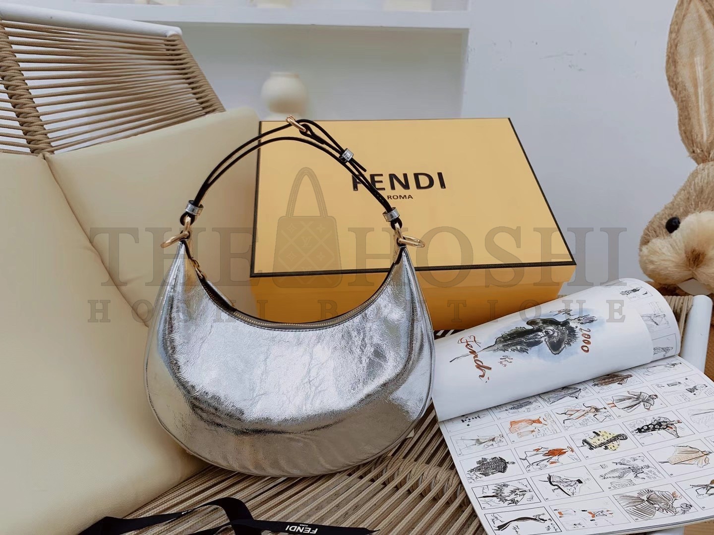 F**di F**digraphy Small Hobo Bag In Silver Metallic Leather Master Quality
