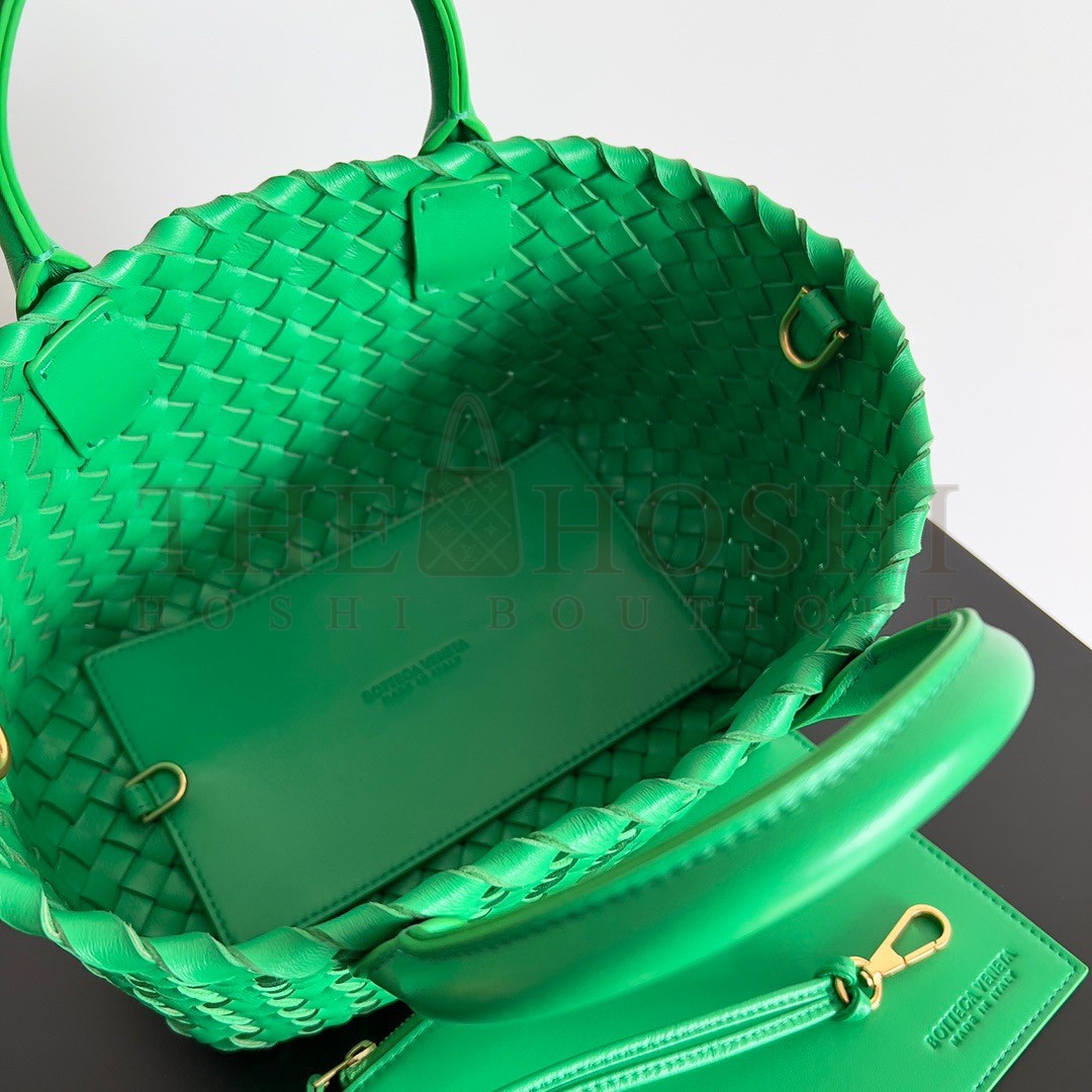 B0tt*ga Ven*ta Cabat Mini Bag In Green Intrecciato Lambskin Master Quality
