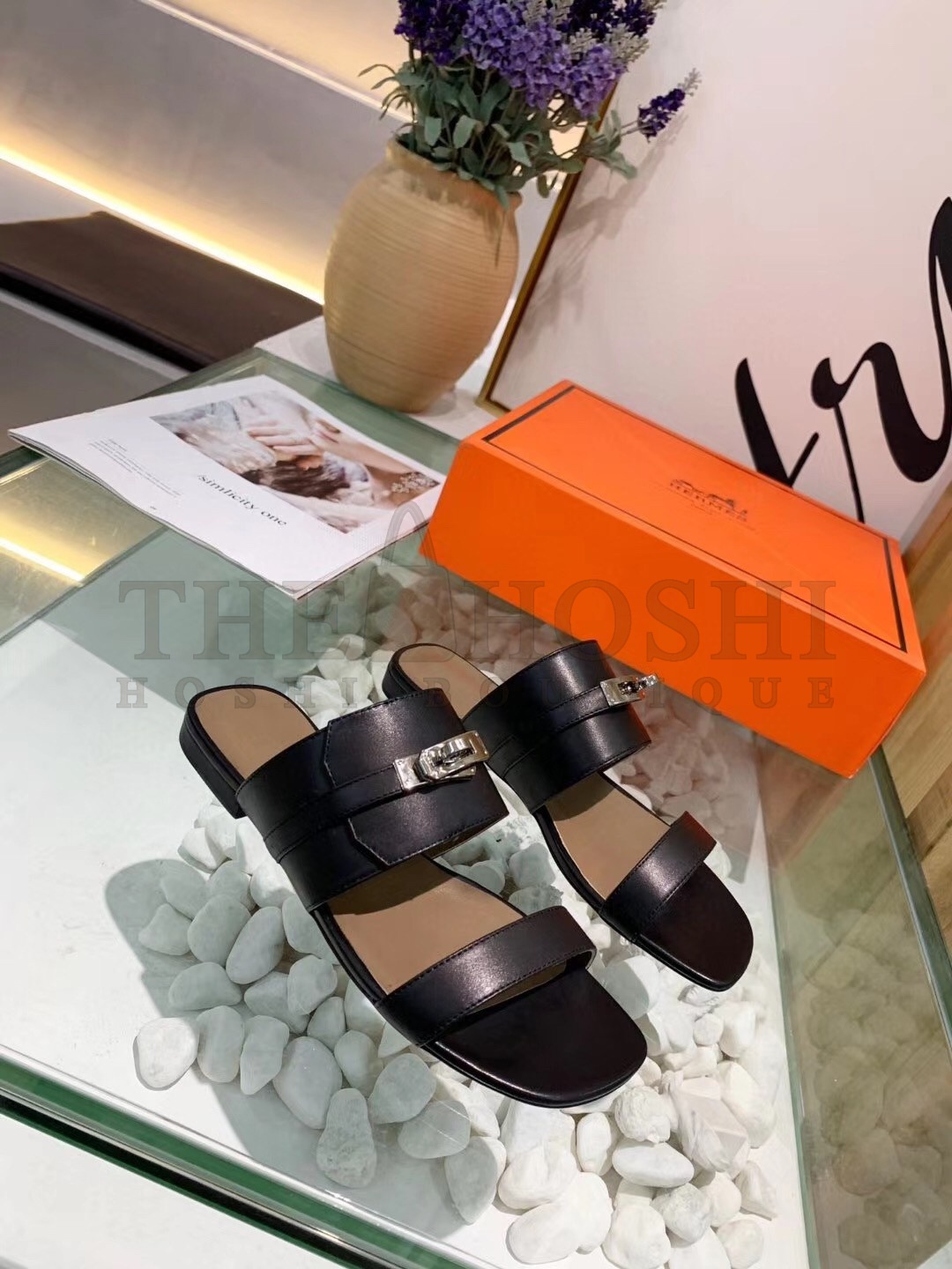 H**me5 Avenue Sandals In Black Calfskin Master Quality