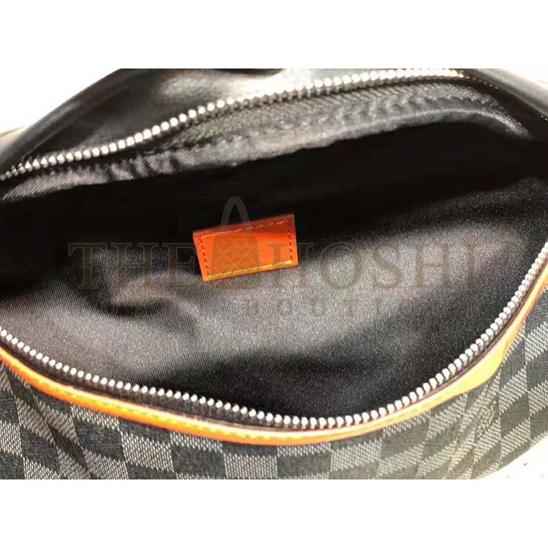 L0vis Vvtt0n LV Men Damier Cobalt Race Discovery Bumbag in Monogram Canvas-Orange Master Quality