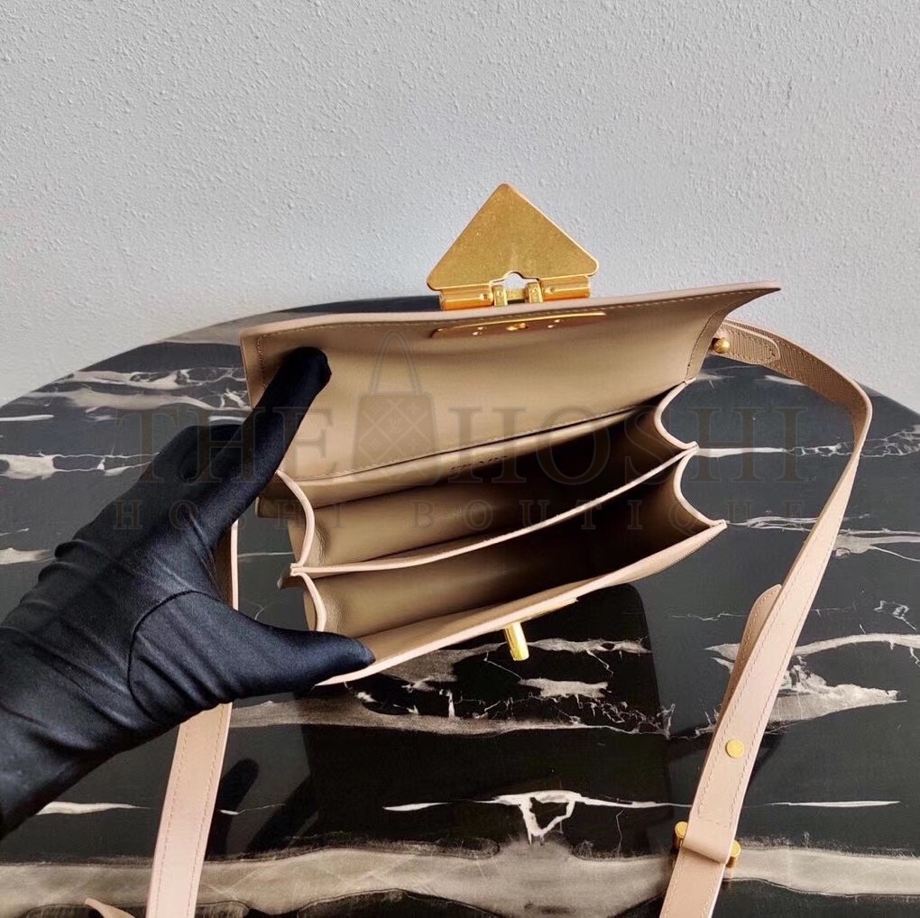 Pra*a Symbole Shoulder Bag In Beige Saffiano Leather Master Quality