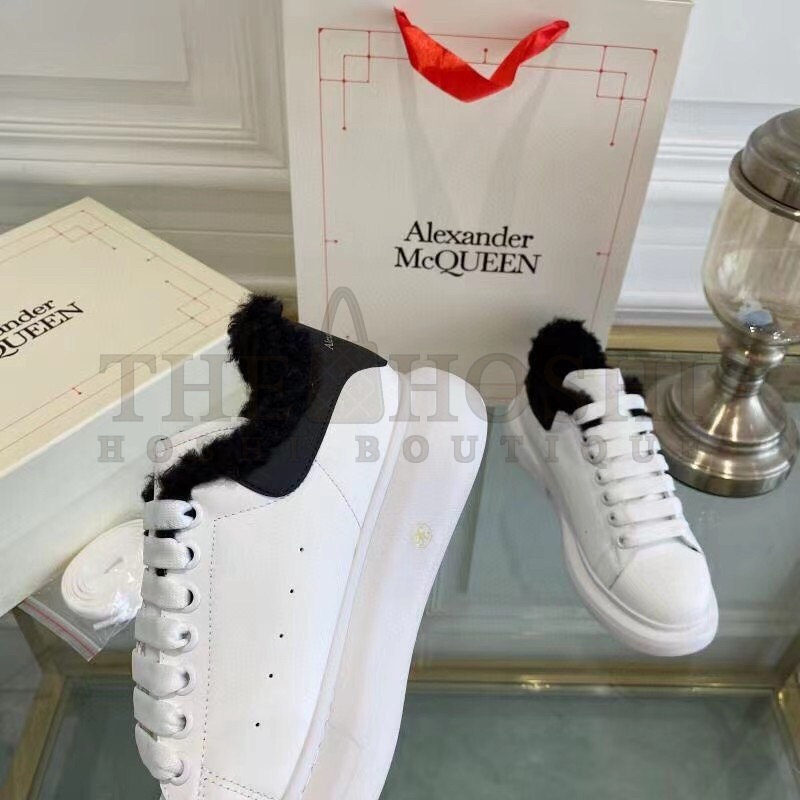 A1exa*der Mcqv*en Women