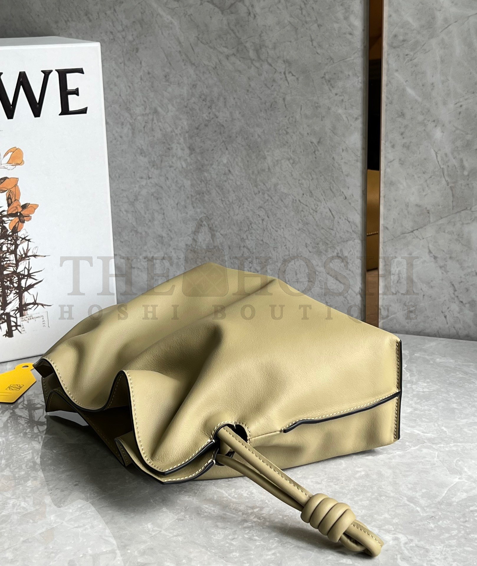 L0ew* Flamenco Clutch Bag In Clay Green Calfskin Master Quality