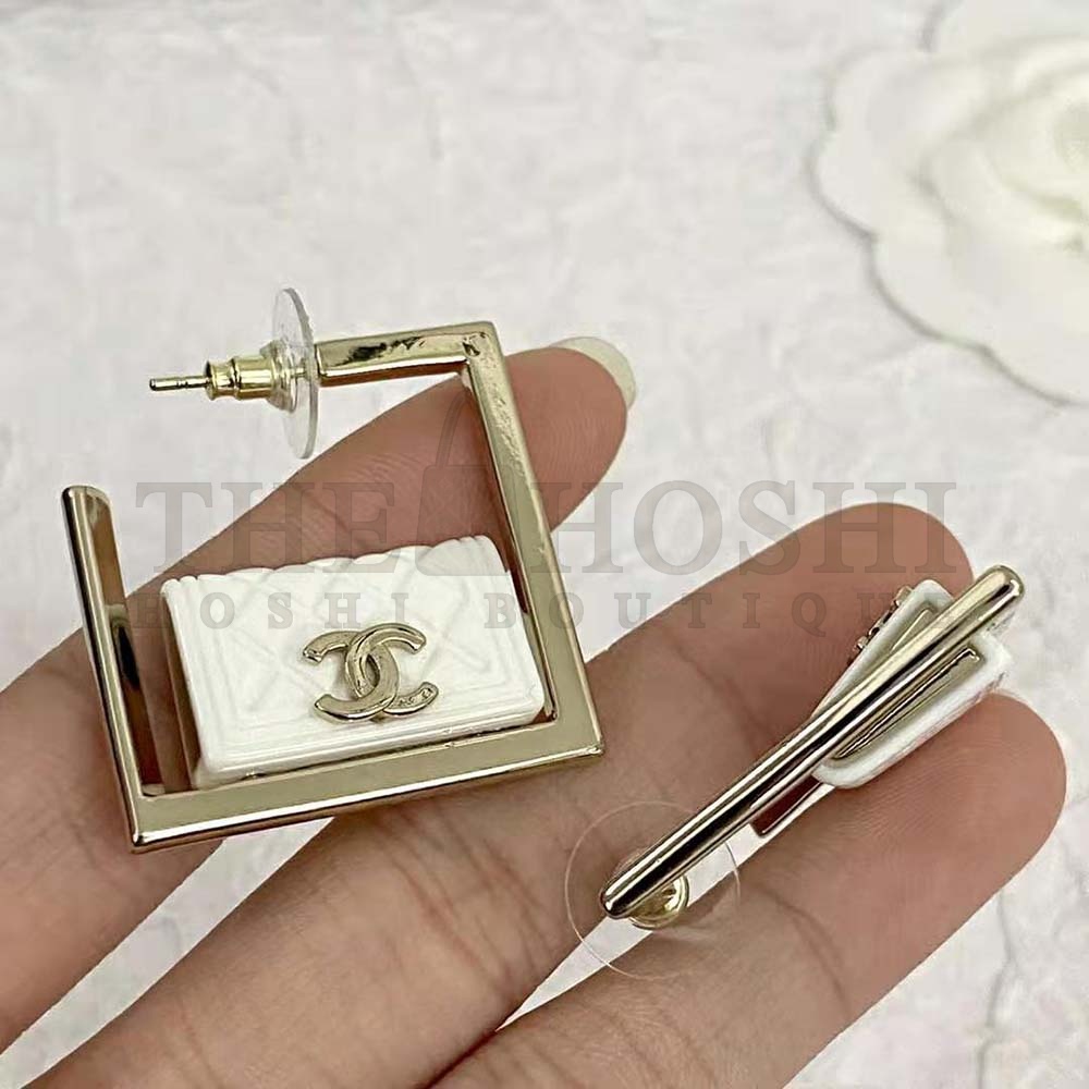 Ch**el Women Hoop Earrings in Metal and Resin-White Master Quality