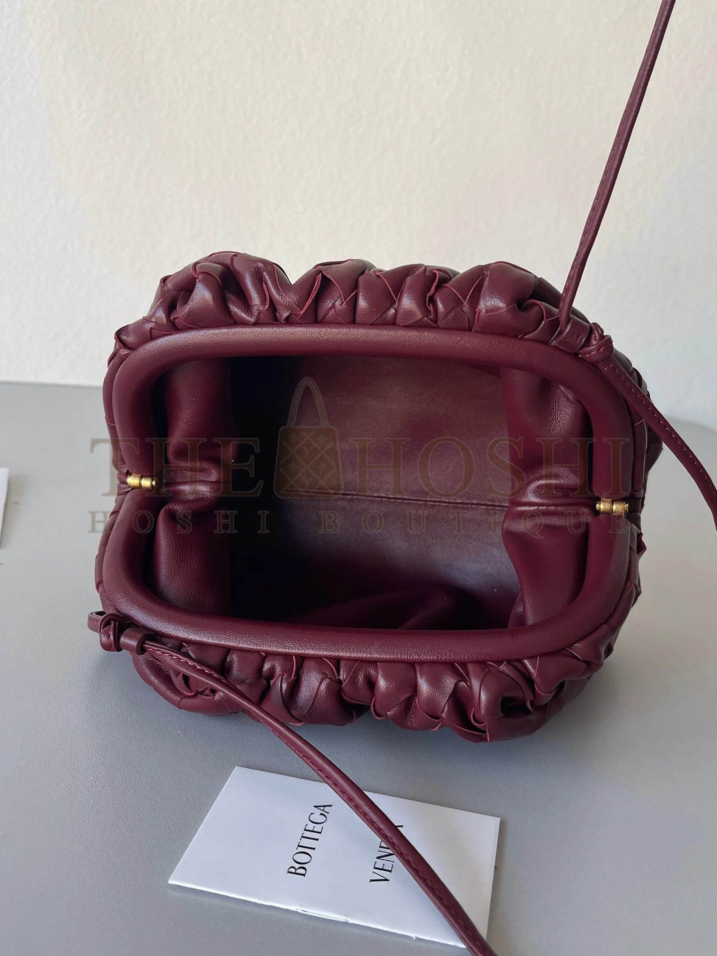 B0tt*ga Ven*ta Mini Pouch with Strap in Bordeaux Intrecciato Lambskin Master Quality