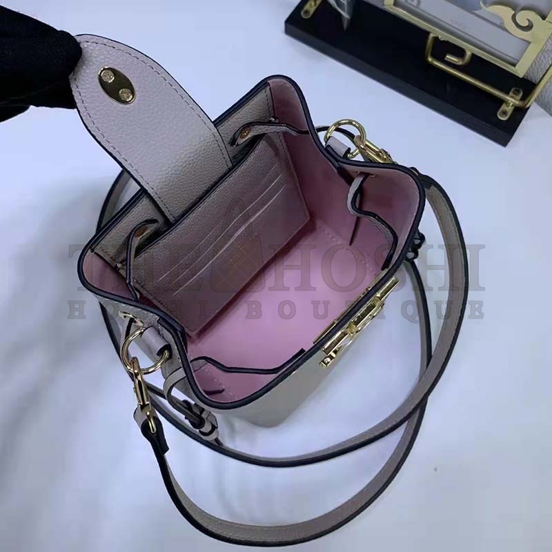 L0vis Vvtt0n LV Women Nano Lockme Bucket Bag Greige Beige Grained Calf Master Quality