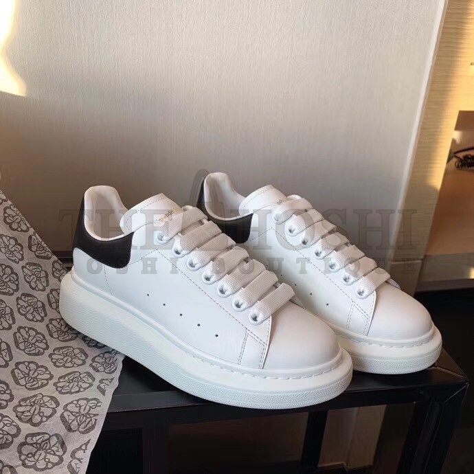 A1exa*der Mcqv*en Women