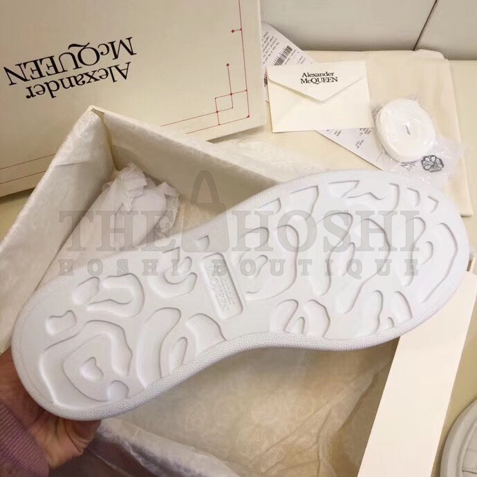 A1exa*der Mcqv*en Women