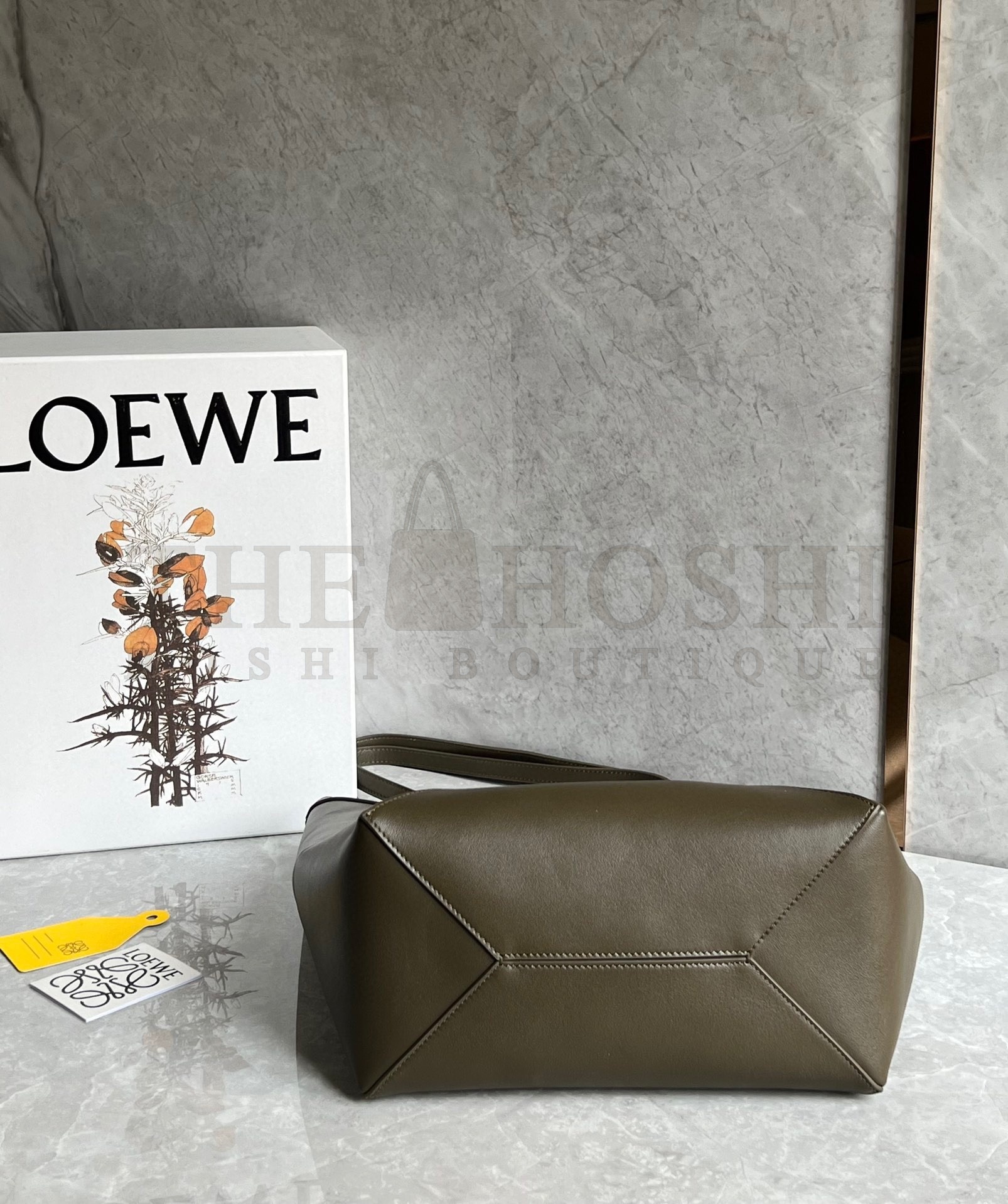 L0ew* Medium Puzzle Fold Tote Bag in Dark Green Calfskin Master Quality