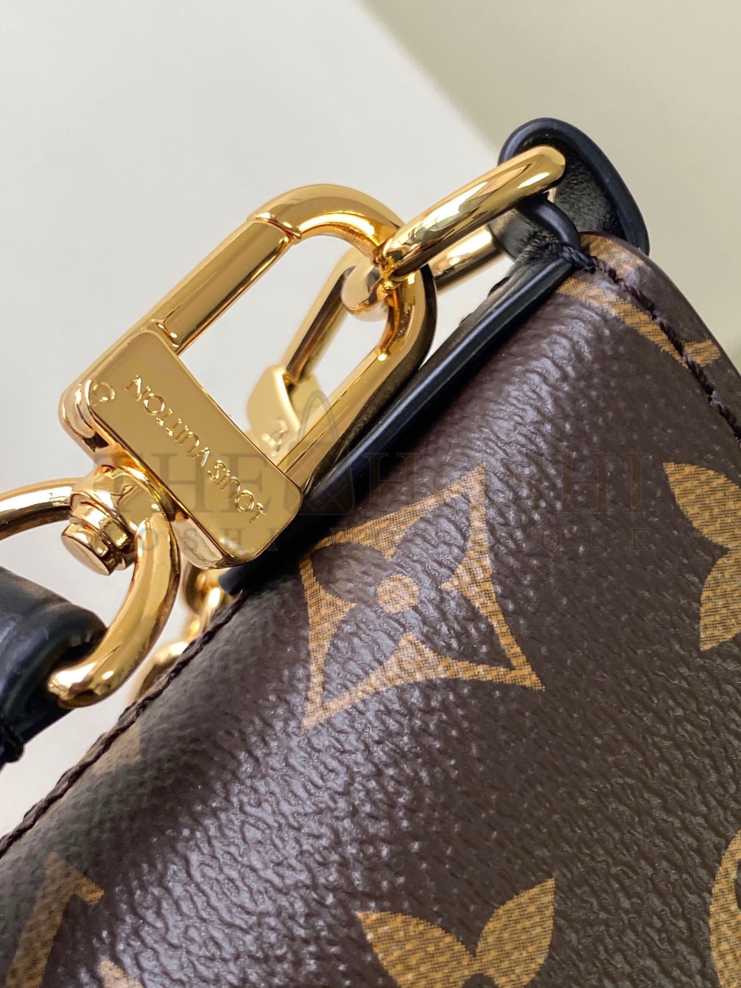 L0vis Vvtt0n LV Women Boulogne Handbag Black Brown Monogram Coated Canvas M45831 Master Quality