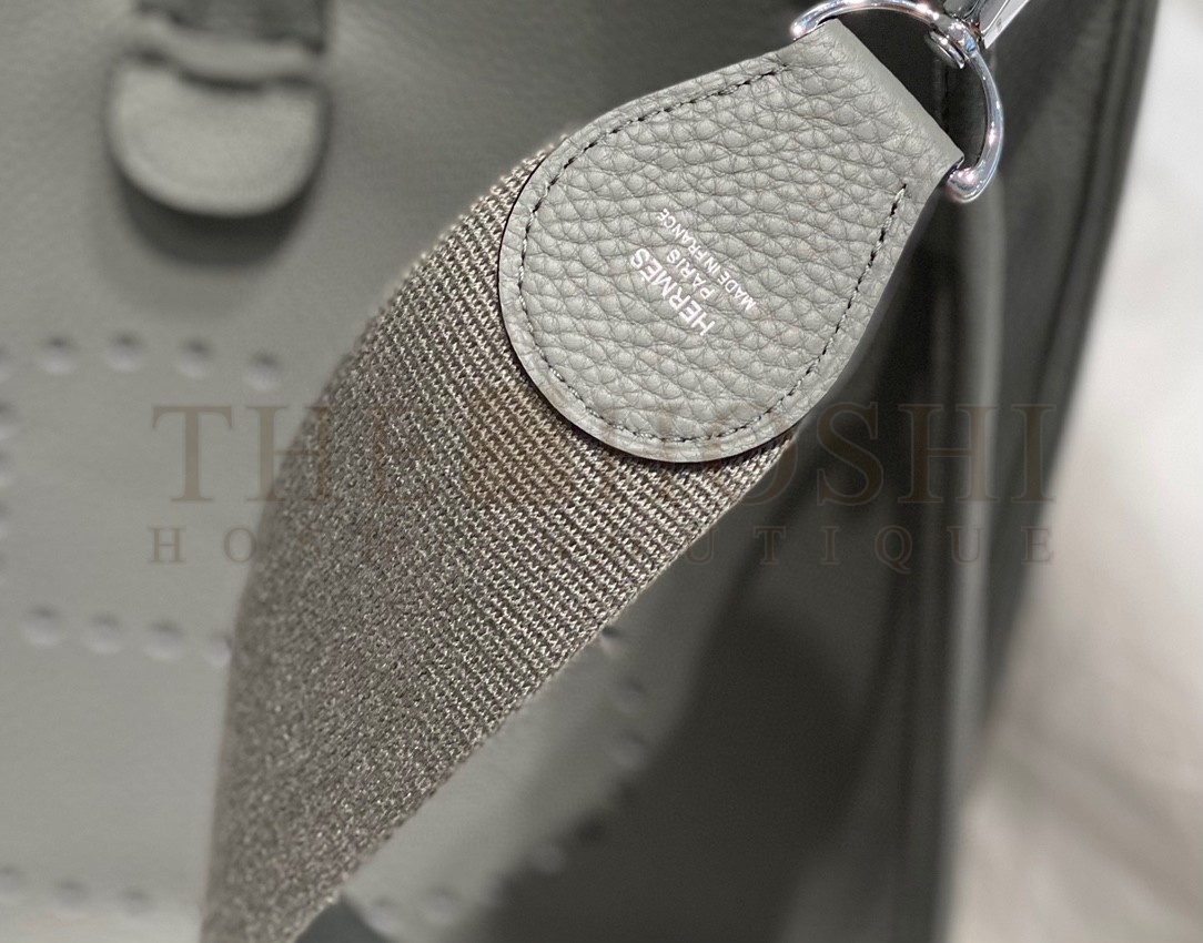H**me5 Evelyne III 29 Bag in Gris Meyer Clemence Leather Master Quality