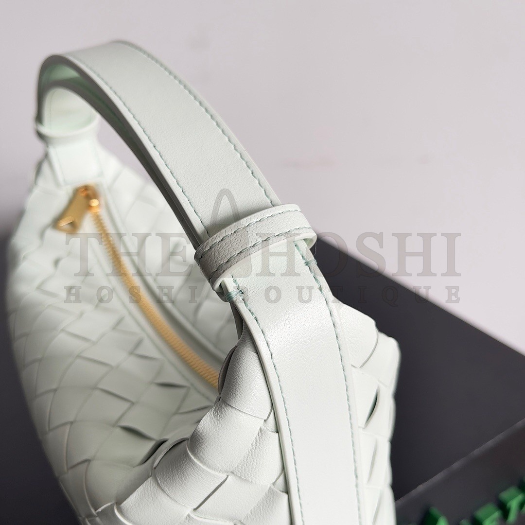 B0tt*ga Ven*ta Mini Wallace Bag in Glacier Intrecciato Calfskin Master Quality