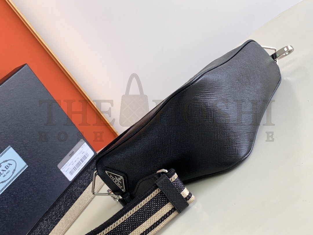 Pra*a Triangle Shoulder Bag In Black Saffiano Leather Master Quality