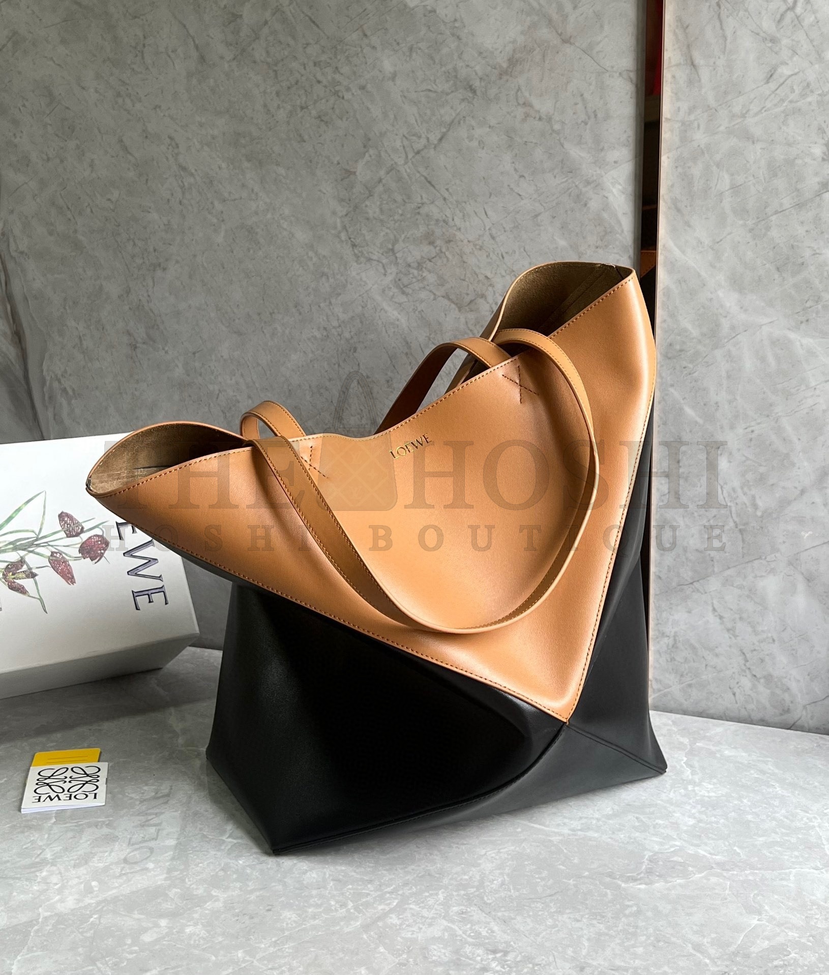 L0ew* Large Puzzle Fold Tote Bag in Tan and Black Calfskin Master Quality