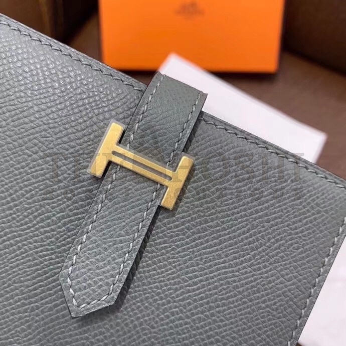 H**me5 Bearn Compact Wallet In Vert Amande Epsom Leather Master Quality