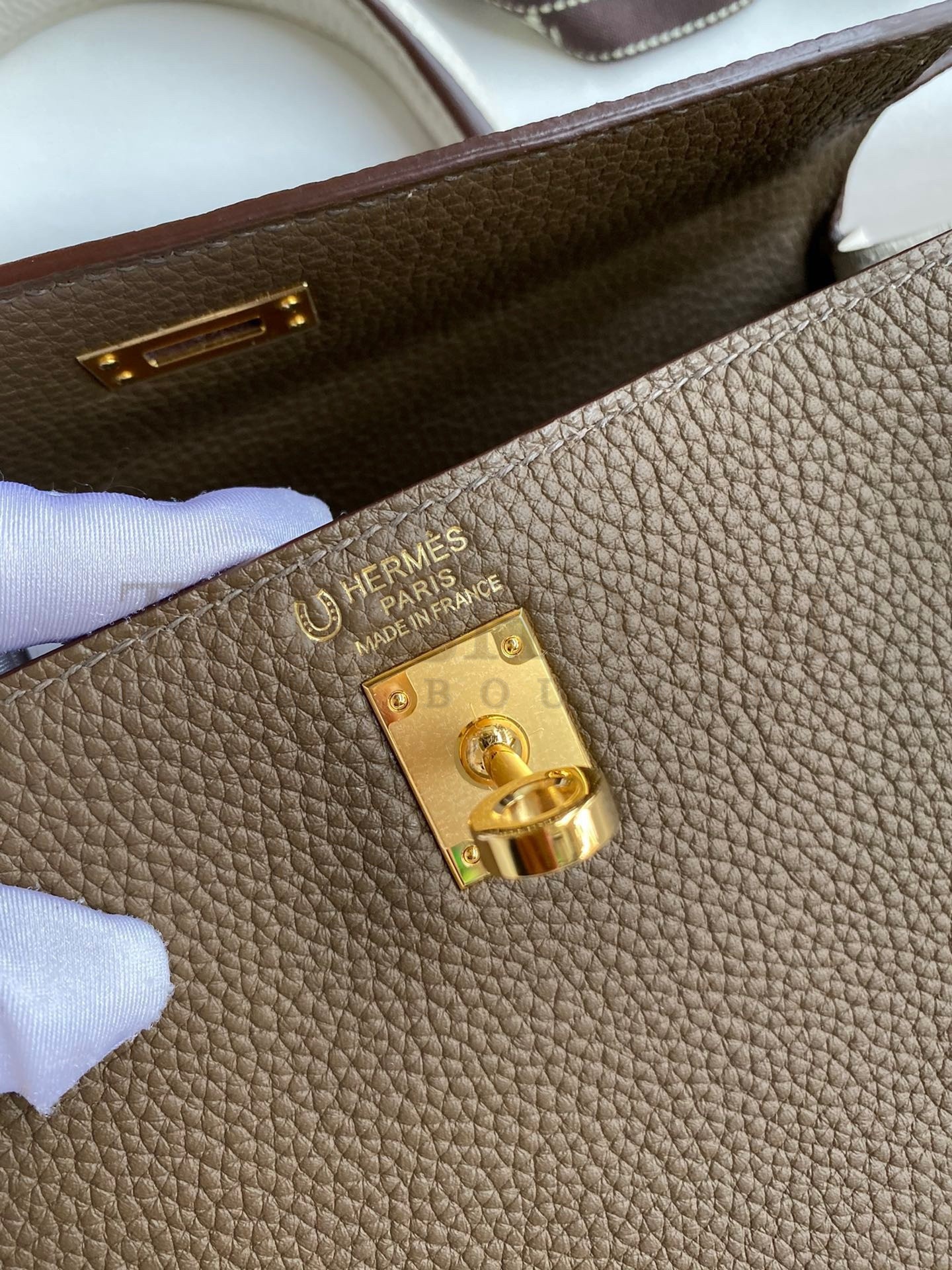 H**me5 Kelly Retourne 25 Bicolor Bag in Taupe and Craie Clemence Calfskin Master Quality