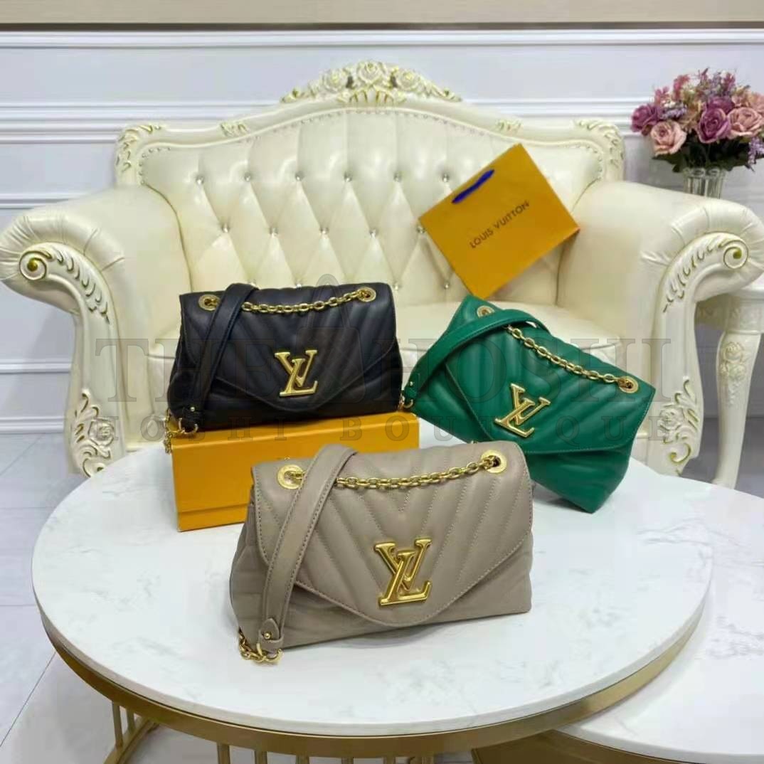L0vis Vvtt0n LV Women New Wave Chain Bag Handbag Emerald Green Smooth Cowhide Leather Master Quality