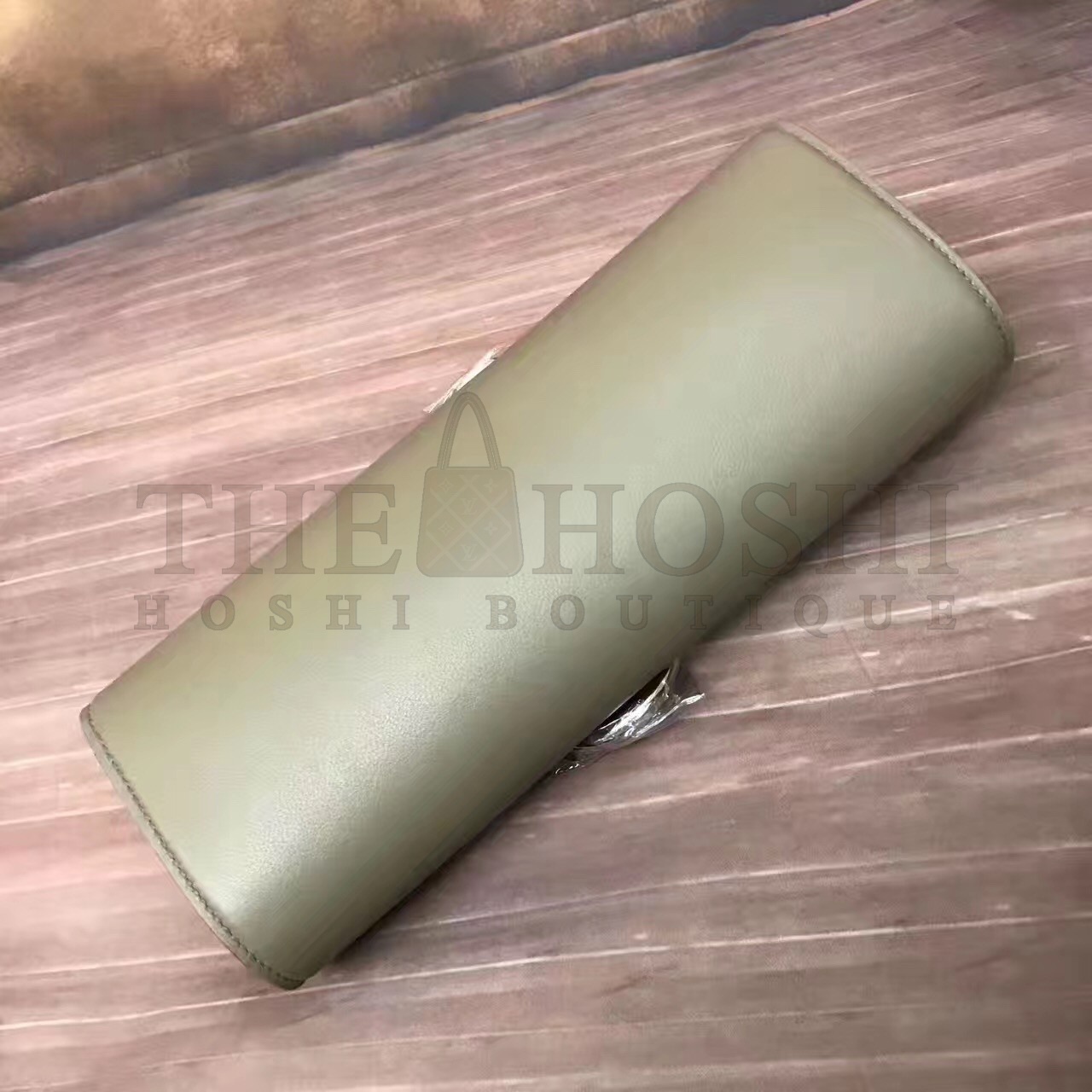 H**me5 Handmade Egee Clutch In Khaki Swift Leather Master Quality