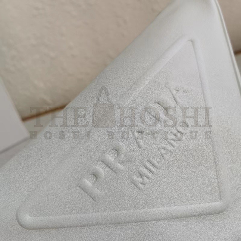 Pra*a Triangle Shoulder Bag In White Leather Master Quality