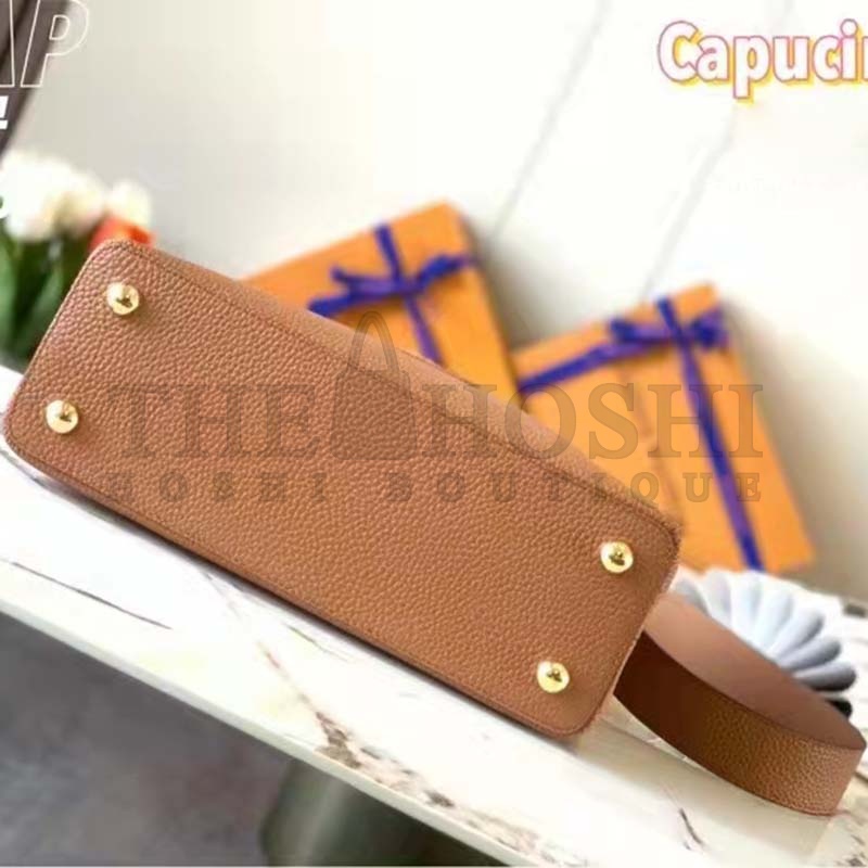 L0vis Vvtt0n LV Women Capucines MM Handbag Gold Arizona Taurillon Cowhide Master Quality
