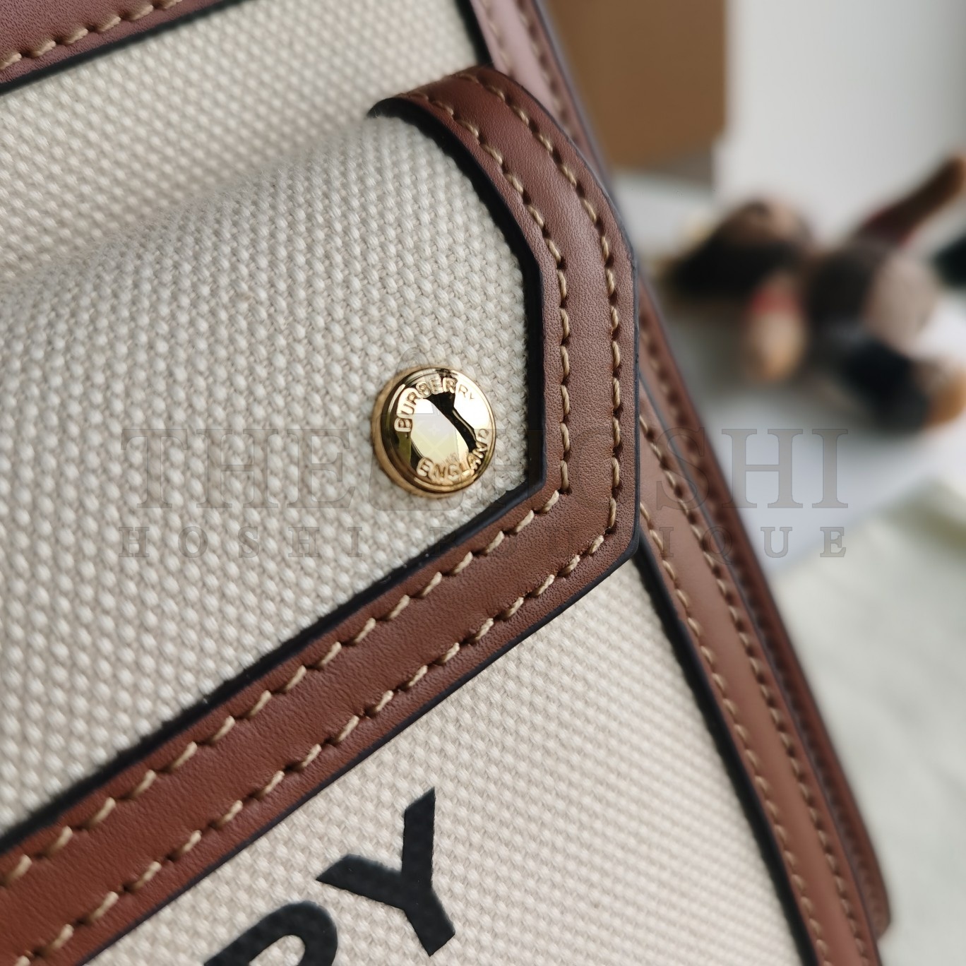 Bv*b*rry Pocket Bag - Canvas and Leather Trim 26.5x23x6 CM Master Quality