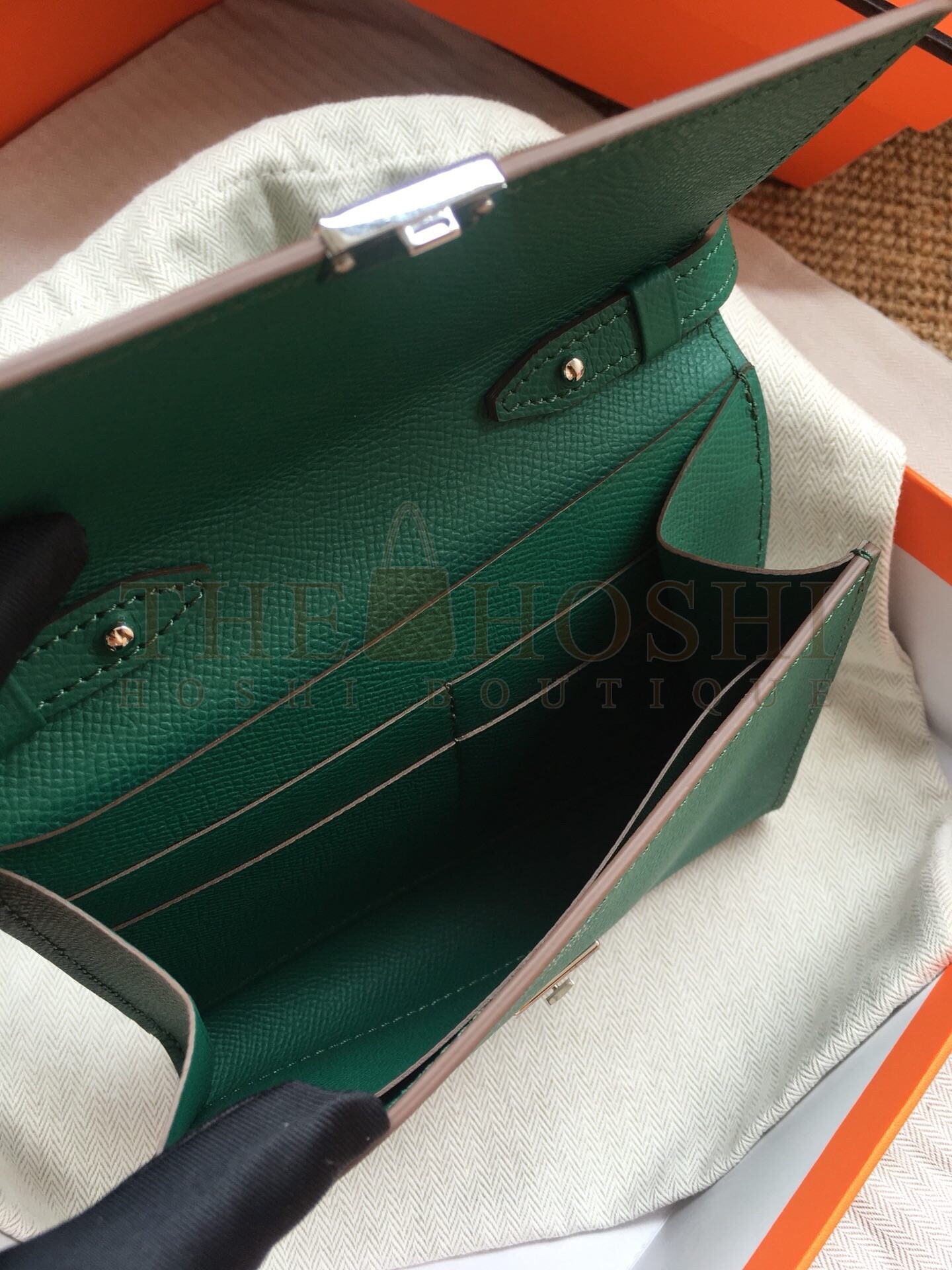 H**me5 Green Clic 16 Wallet With Strap Master Quality