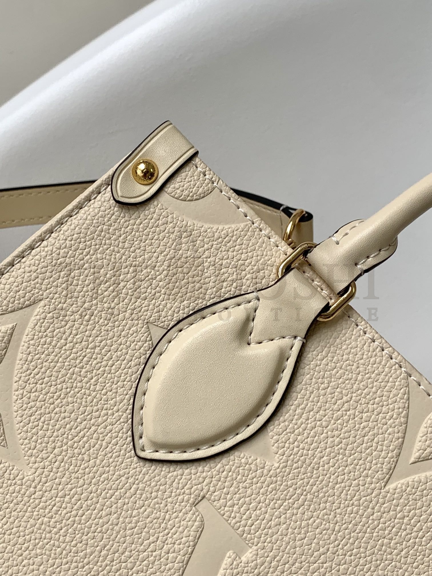 L0vis Vvtt0n LV Women Onthego PM Tote Crème Beige Embossed Grained Cowhide Leather M46569 Master Quality