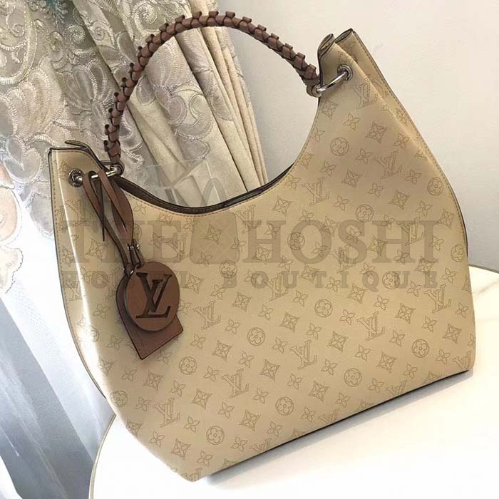 L0vis Vvtt0n LV Women Carmel Hobo Bag Crème Beige Mahina Perforated Calf Leather Master Quality
