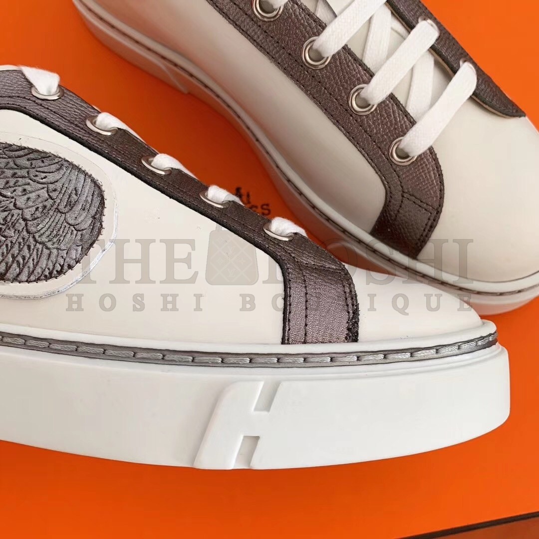 H**me5 Velvet Sneakers In Blanc Calfskin With Printed Wing Patch Master Quality