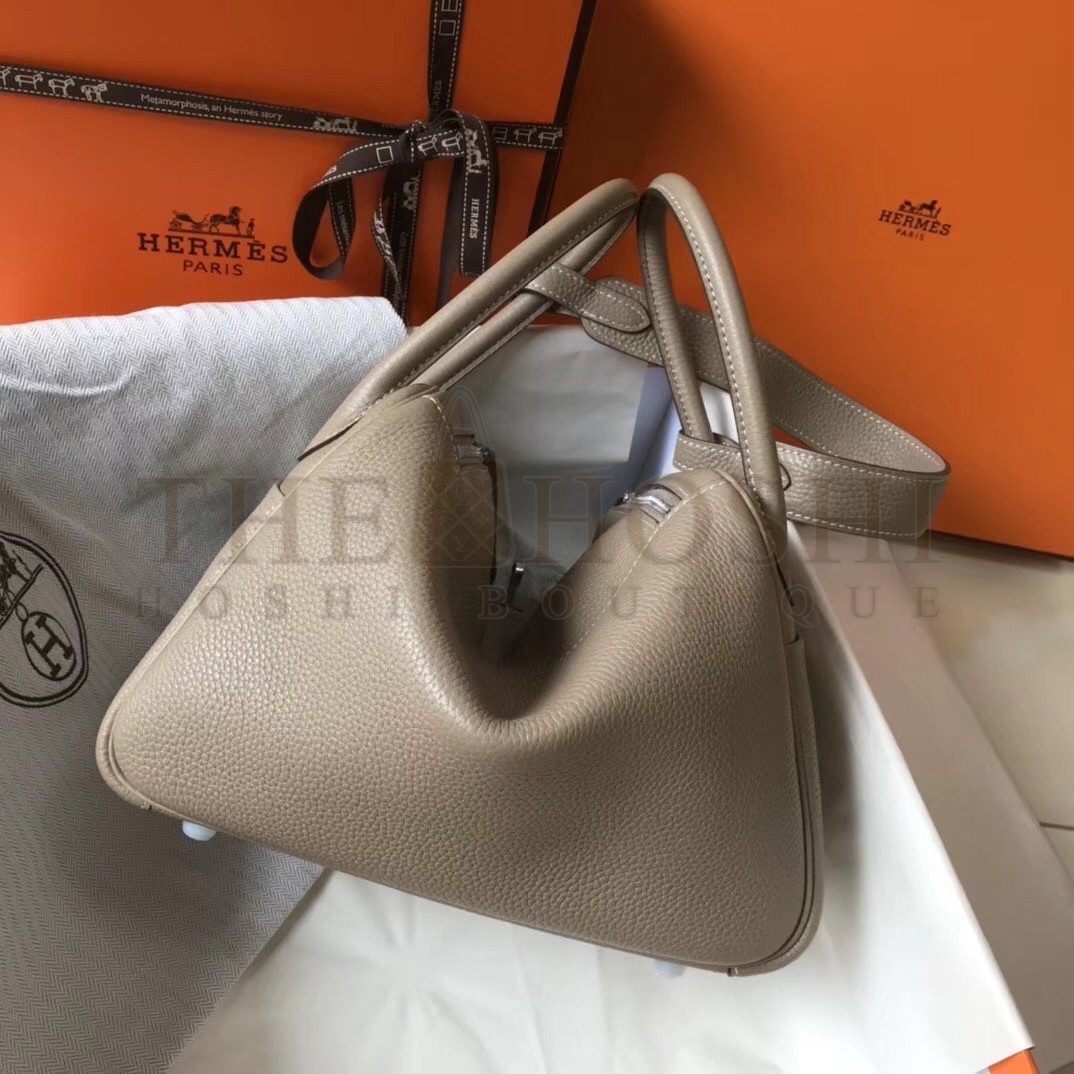 H**me5 Lindy 26cm Bag In Gris Tourterelle Clemence With PHW Master Quality