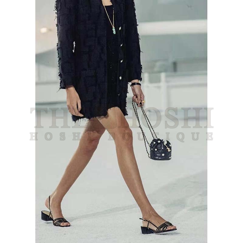 Ch**el Women Mini Drawstring Bag Lambskin Imitation Pearls &amp; Gold-Tone Metal Black Master Quality