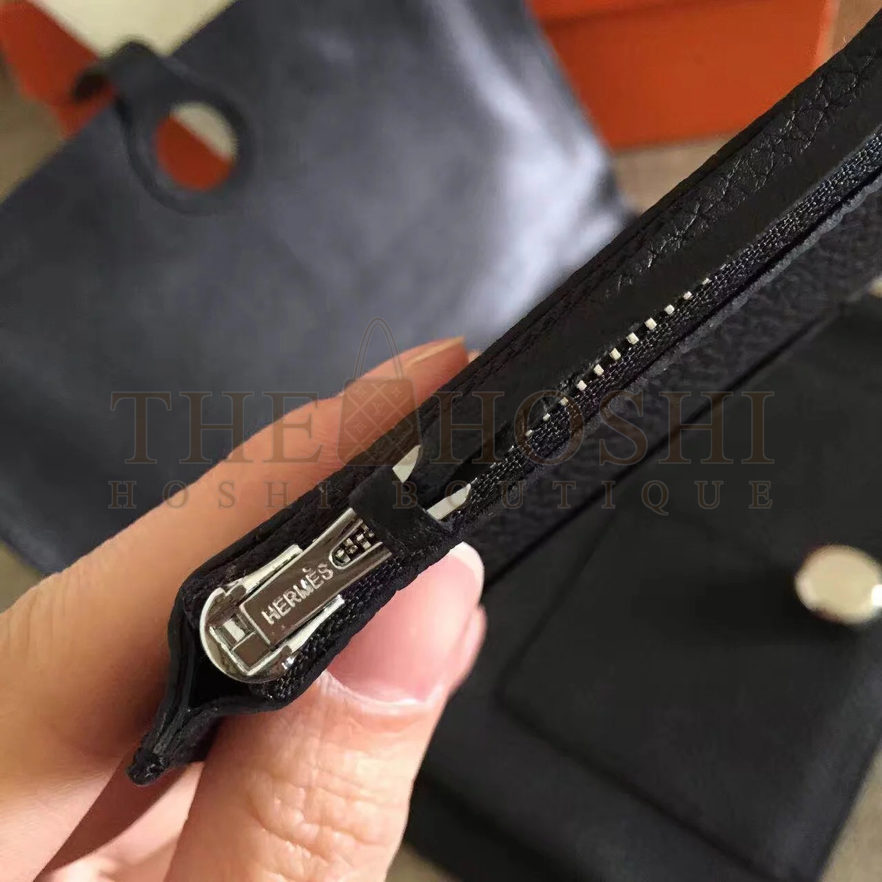 H**me5 Dogon Duo Wallet in Black Clemence Leather Master Quality