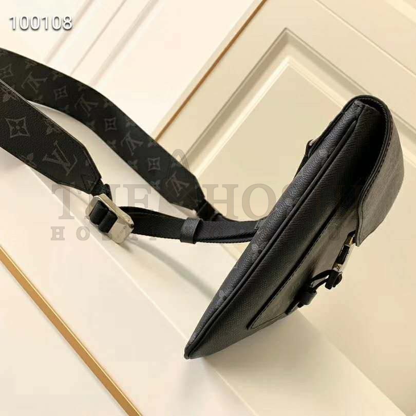 L0vis Vvtt0n LV Men Outdoor Flap Messenger Monogram Eclipse Canvas Master Quality