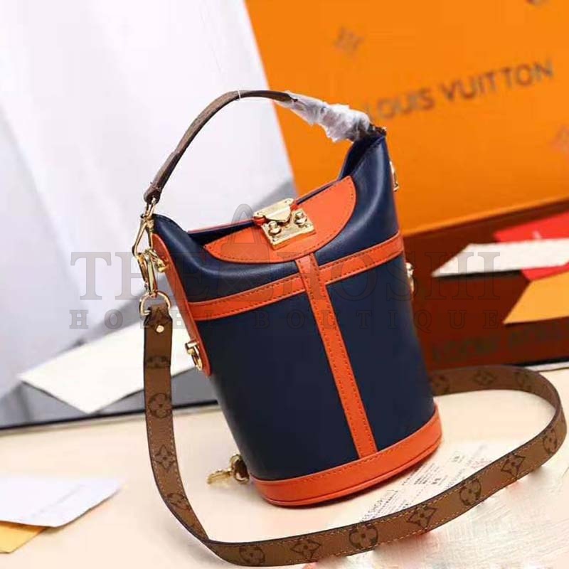 L0vis Vvtt0n LV Men Duffle Bag Handbag in Smooth Calfskin Leather-Brown Master Quality