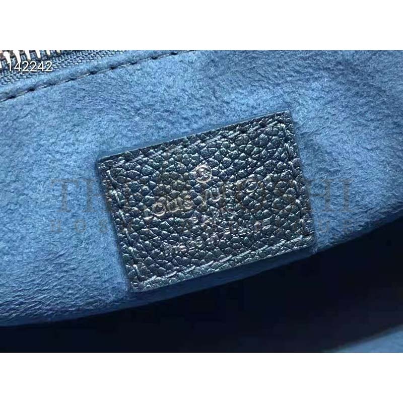 L0vis Vvtt0n LV Women OnTheGo PM Tote Navy Nacre Embossed Grained Cowhide Leather Master Quality