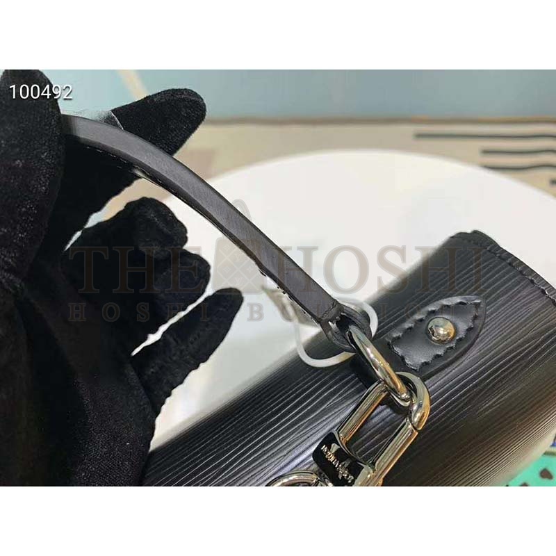 L0vis Vvtt0n LV Women Cluny BB Handbag Epi Grained Cowhide Leather Master Quality