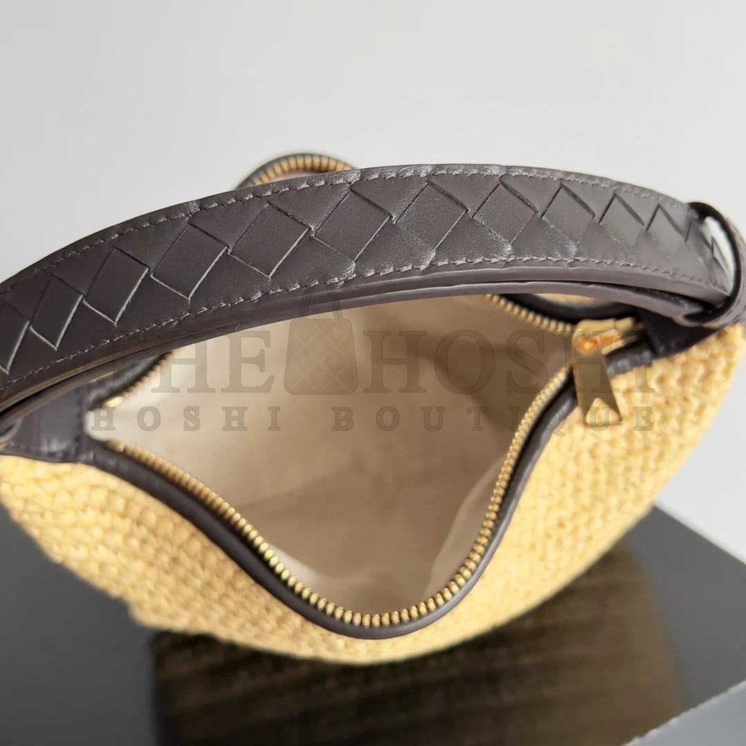 B0tt*ga Ven*ta Mini Wallace Bag in Natural Raffia Master Quality