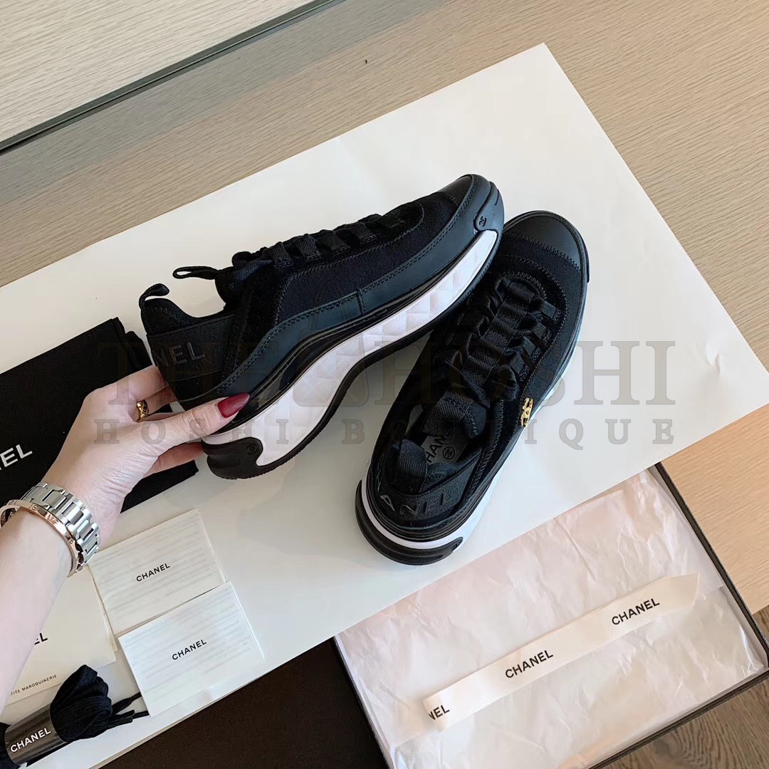 Ch**el Women Sneakers in Velvet Calfskin &amp; Mixed Fibers 1 cm Heel-Beige Master Quality