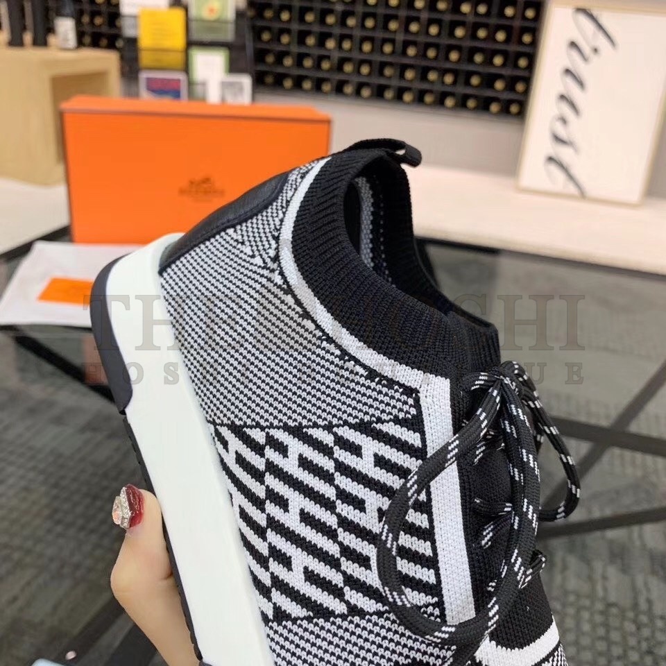 H**me5 Grey Addict Sneakers In Bicolor Knit Master Quality