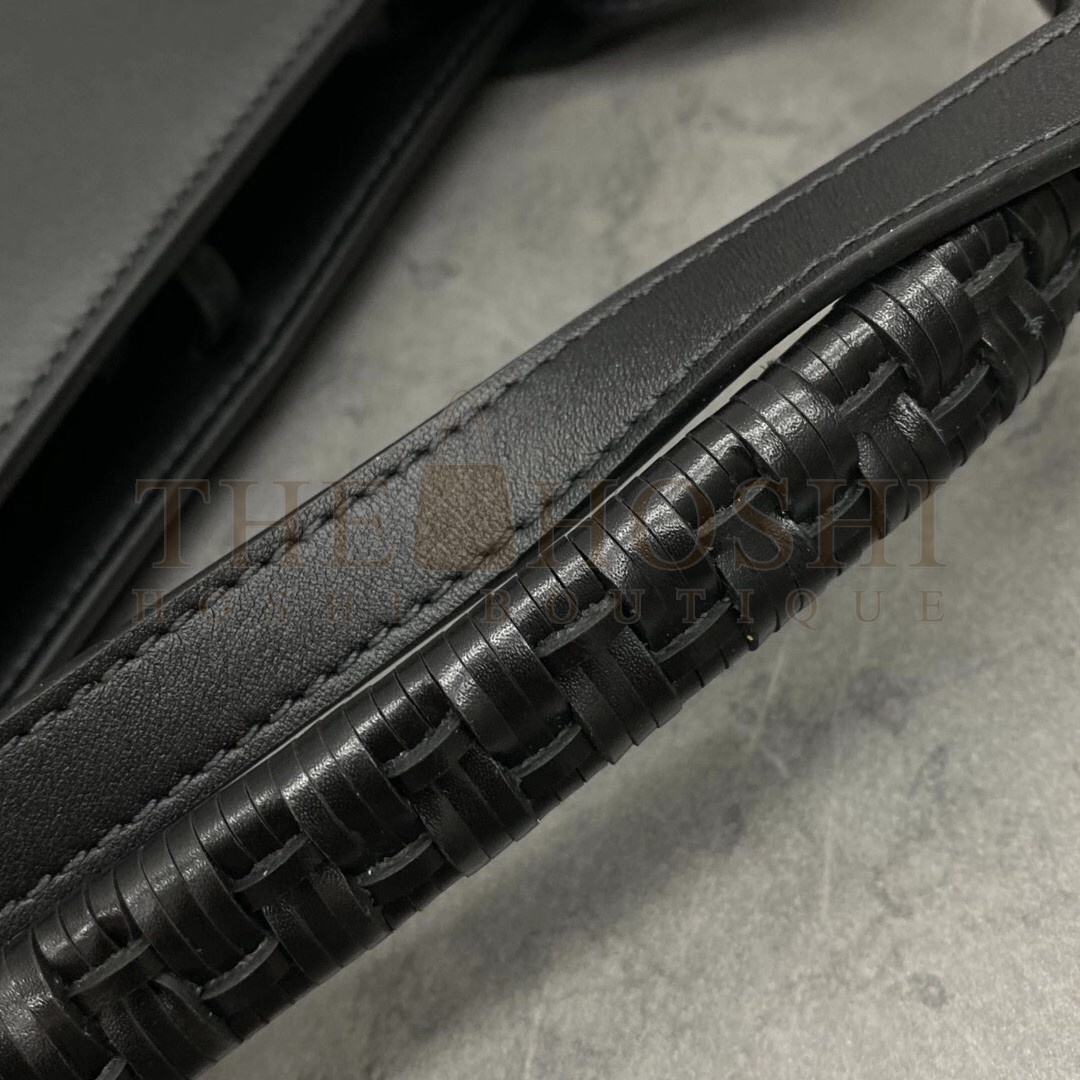 L0ew* Anagram Medium Tote Bag In Black Calfskin Master Quality