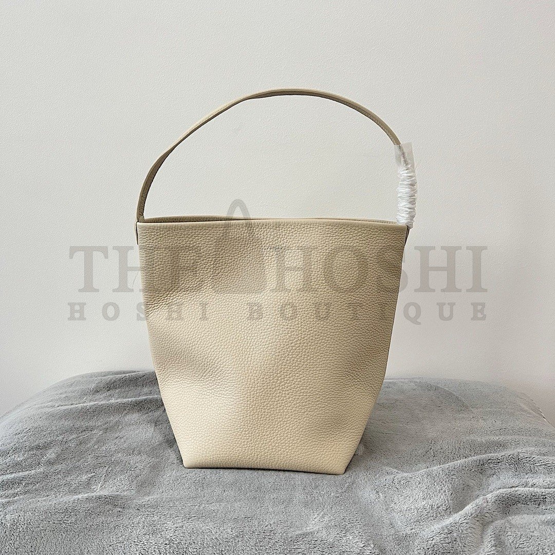 The R0w Medium N/S Park Tote in Ivory Grained Leather Master Quality
