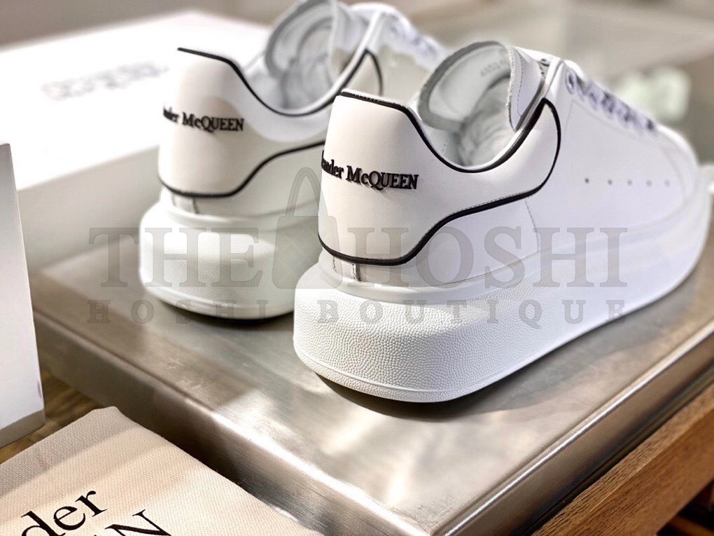 A1exa*der Mcqv*en Men