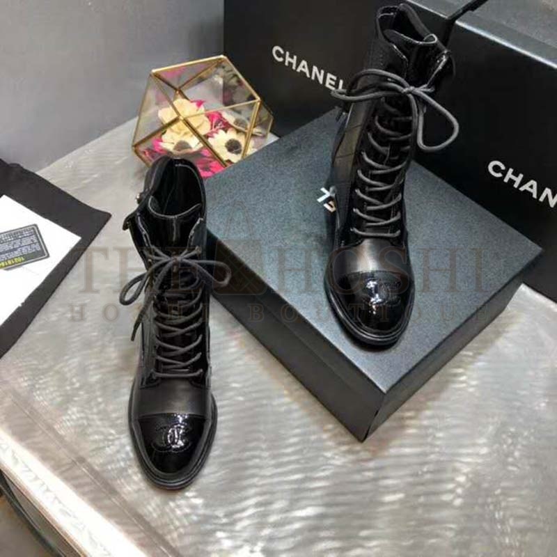 Ch**el Women Patent Calfskin &amp; Crumpled Calfskin Ankle Boots-Black Master Quality