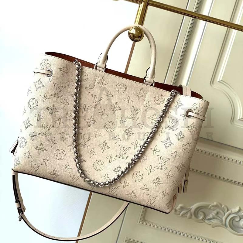 L0vis Vvtt0n LV Women Bella Tote Crème Beige Mahina Perforated Calfskin Master Quality