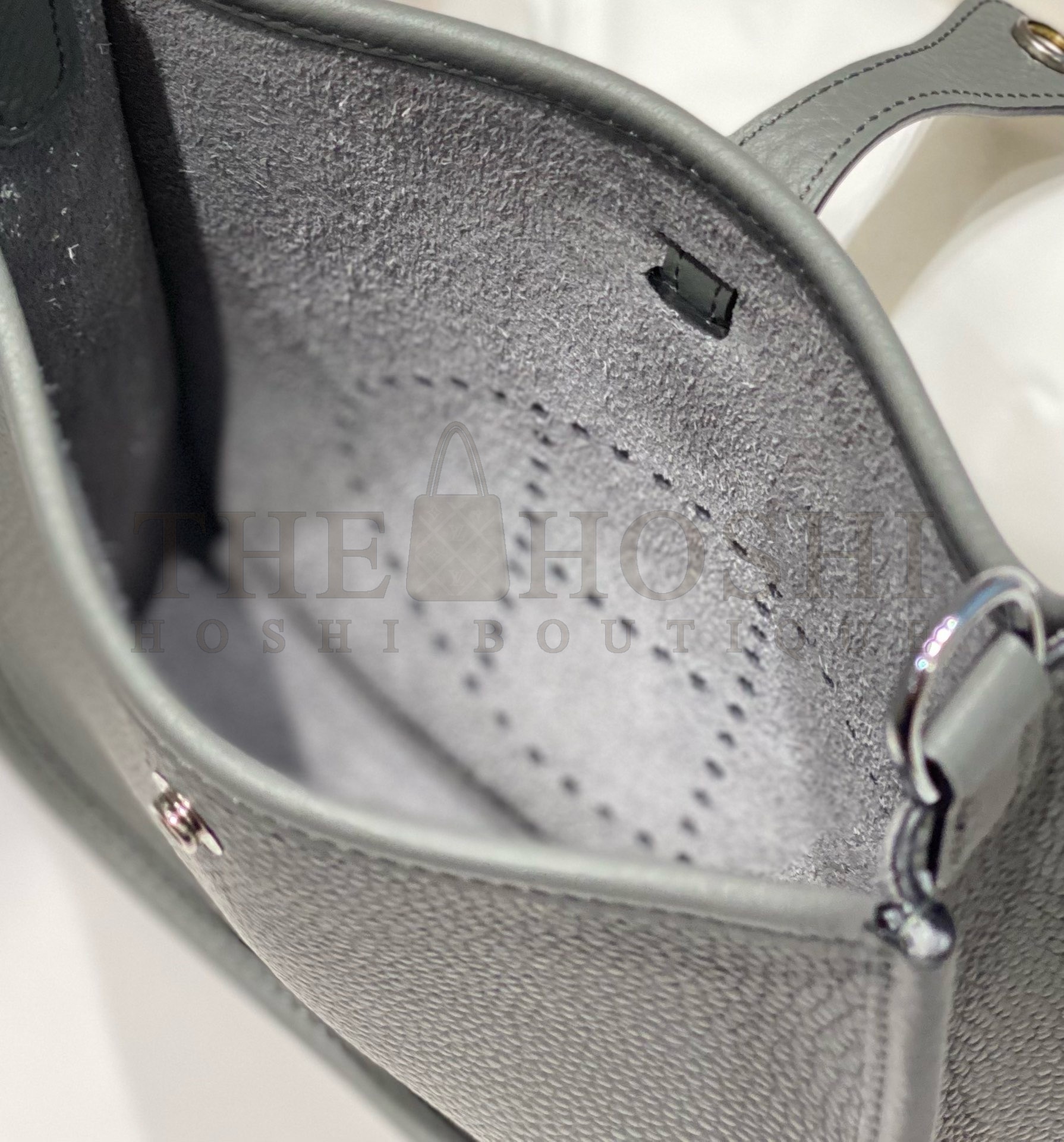 H**me5 Evelyne III TPM Bag In Gris Meyer Clemence Leather Master Quality