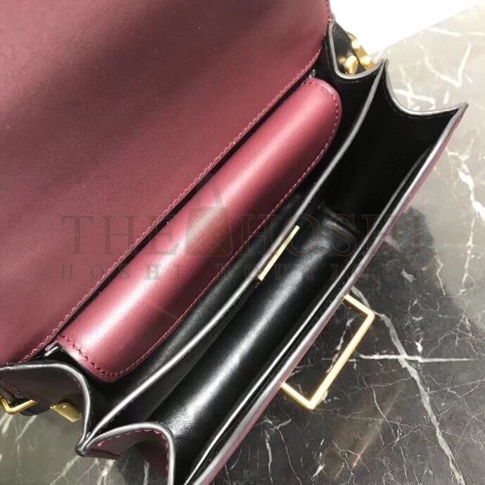 Pra*a Cahier Shoulder Bag In Bordeaux/Black Leather Master Quality