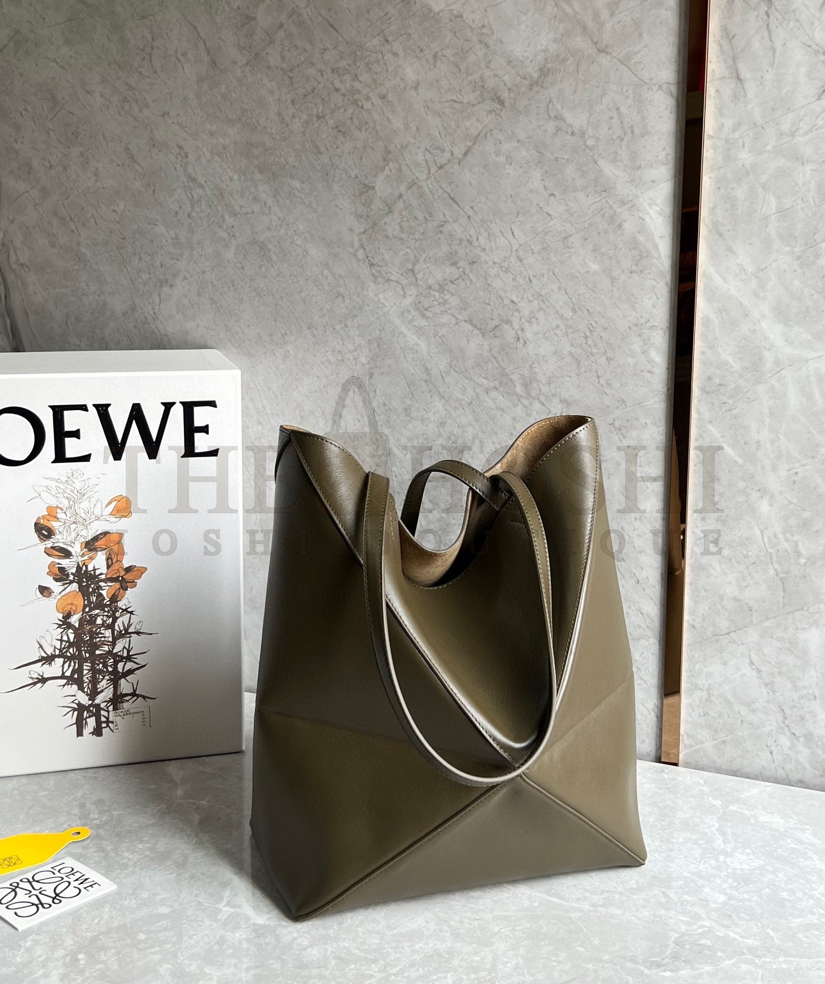 L0ew* Medium Puzzle Fold Tote Bag in Dark Green Calfskin Master Quality